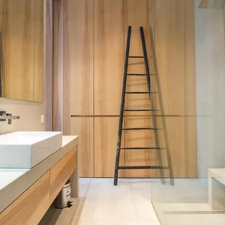 Luxury Duplex - Marais * Parigi
